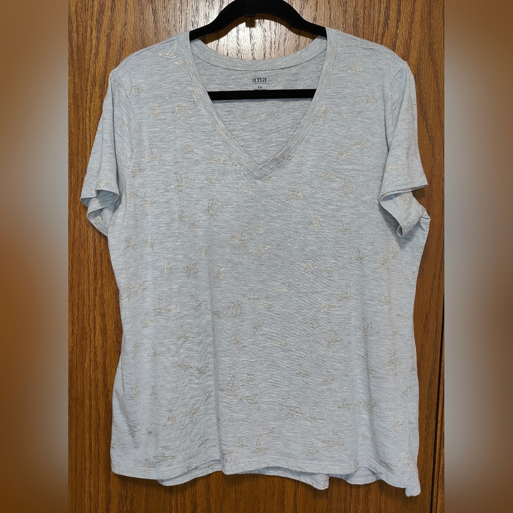 Women's a.n.a Gray With Gold Birds Tee Shirt Top, Size XXL